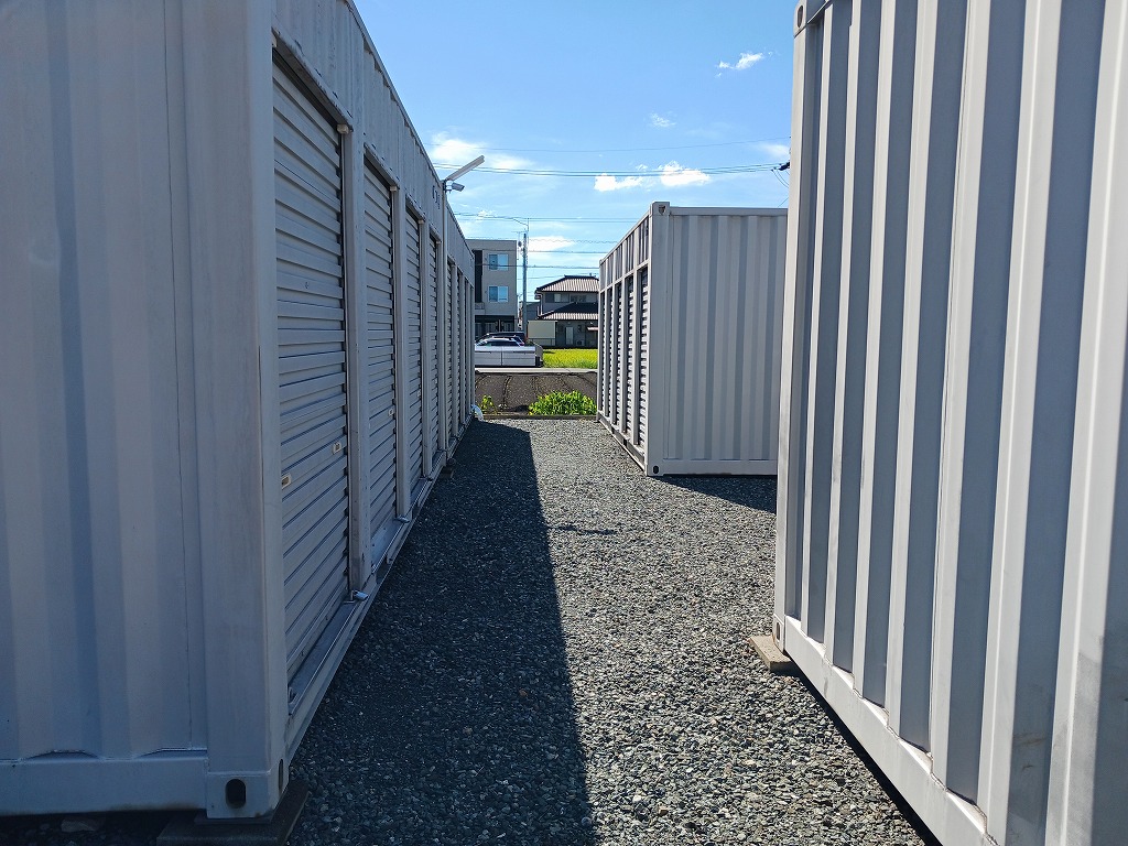 コンテナスクエア坂牧店