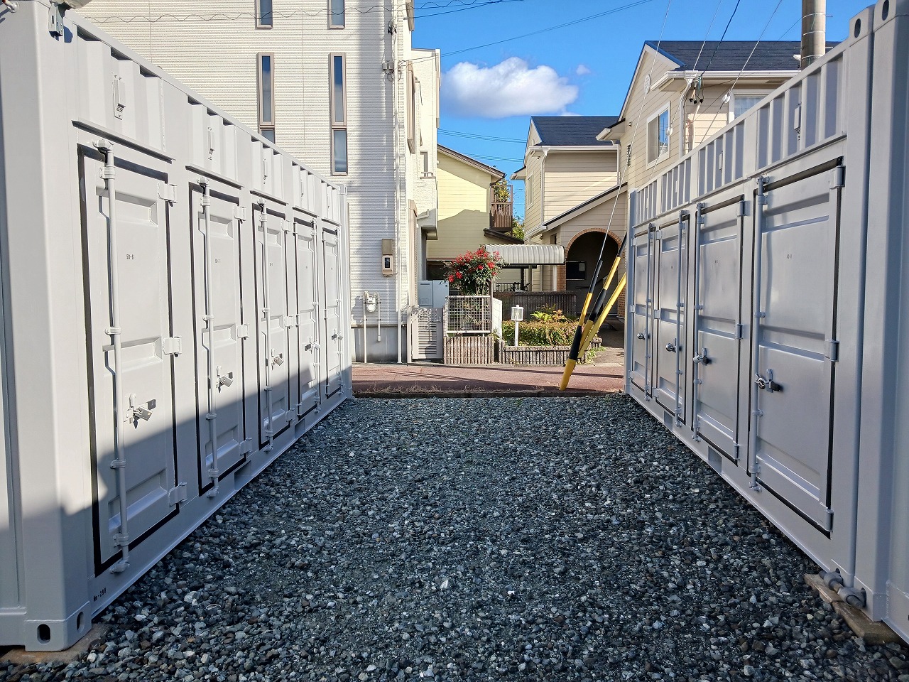 コンテナスクエア気噴店