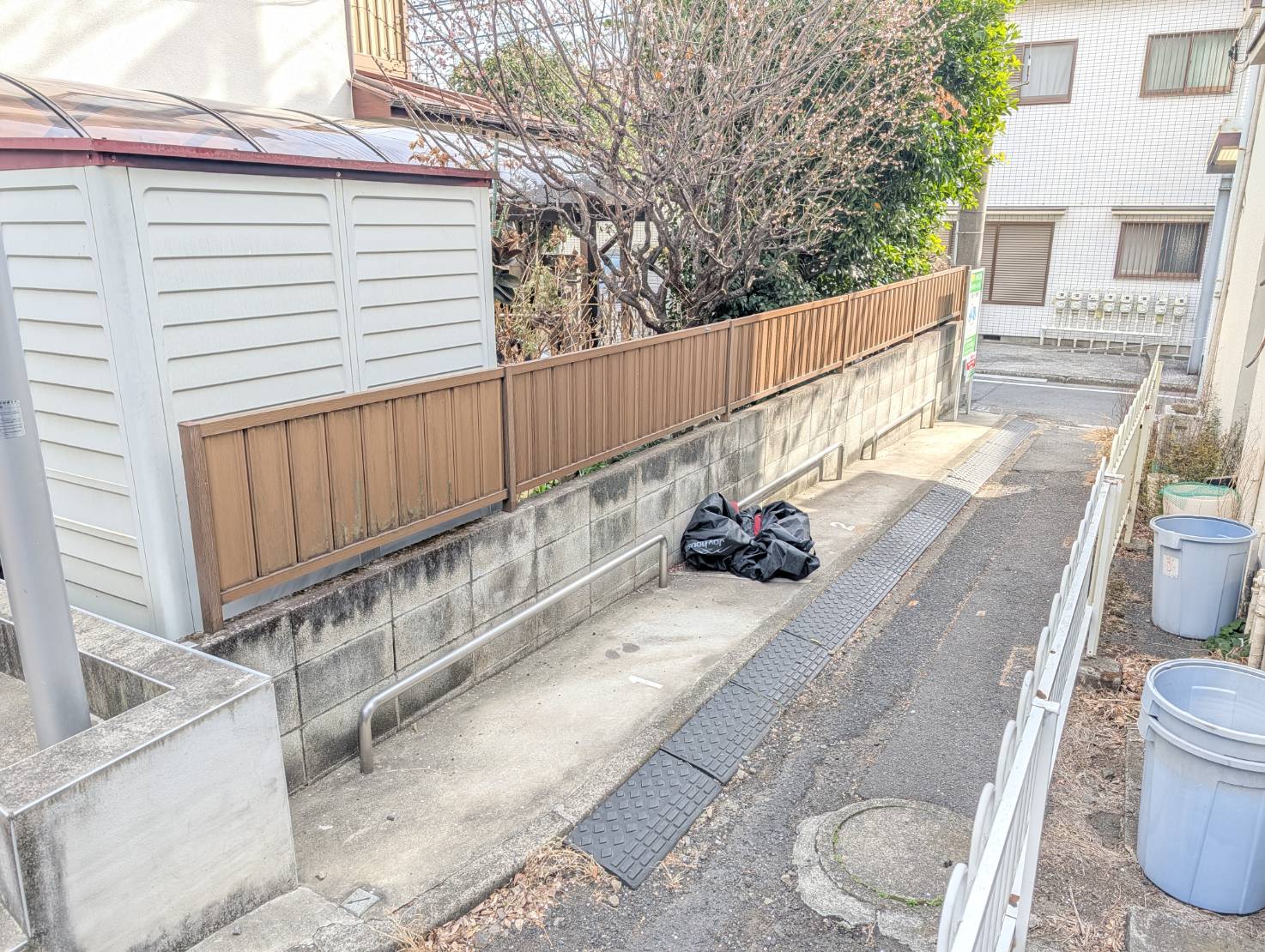 大井4丁目バイクパーキング　№3