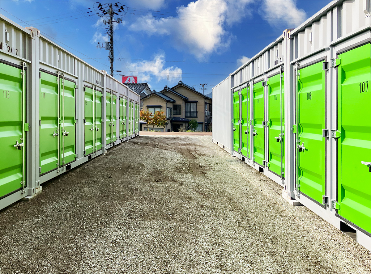 ニコニコ収納庫　燕吉田浜首町