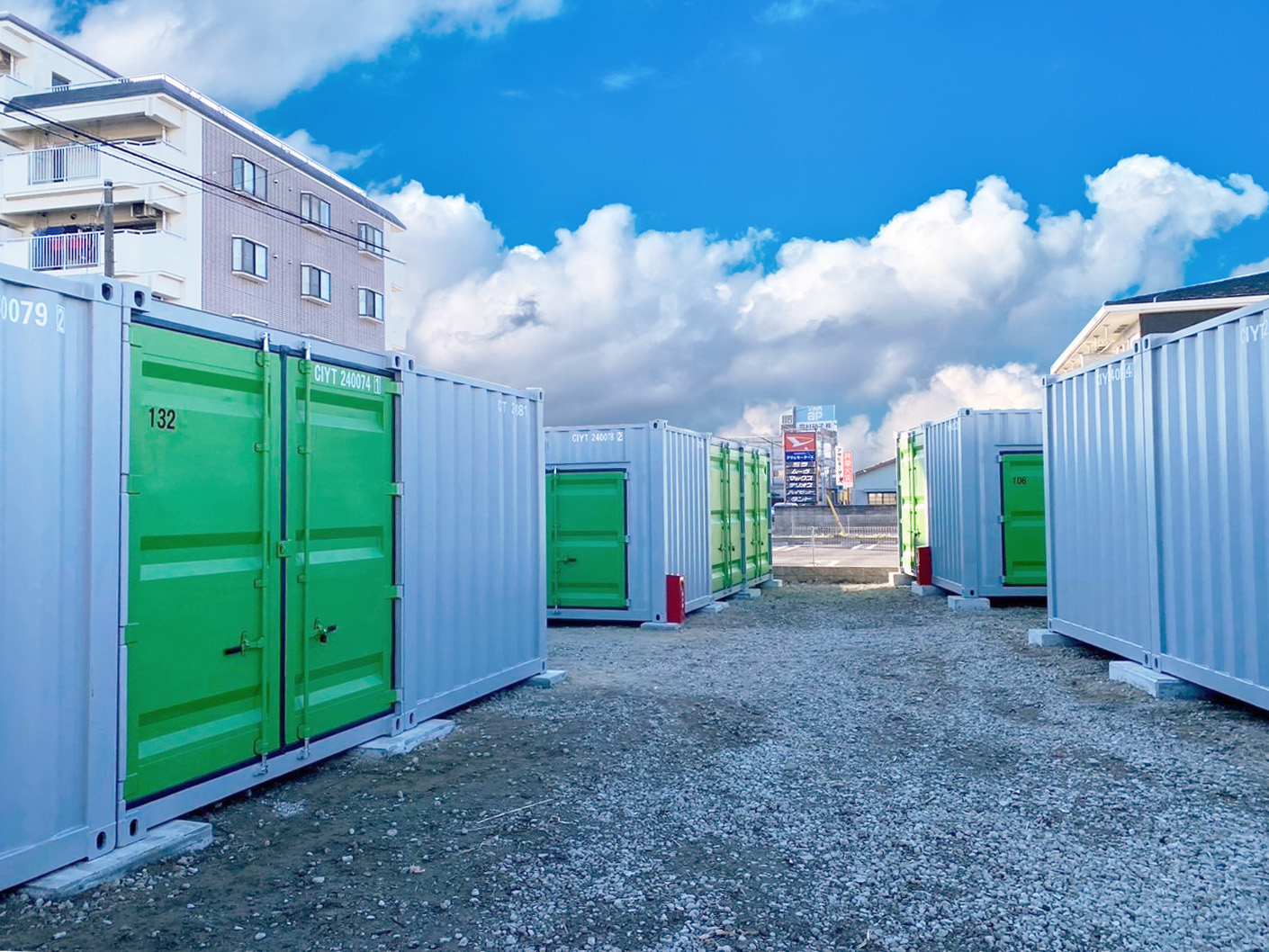 ニコニコ収納庫　竜ケ崎駅前