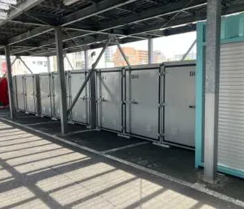 豊洲ベース　バイクコンテナ（吉田建材・枝川）