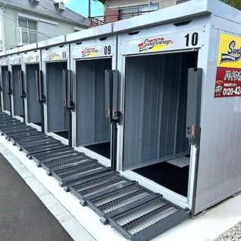 サンリーバイクガレージ　海老名中新田