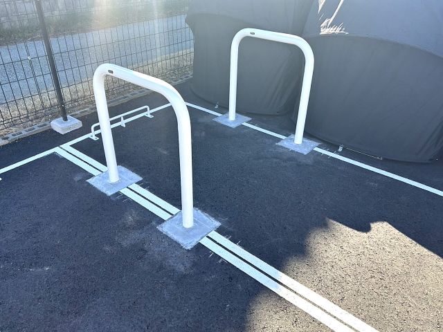サンリーバイクガレージ　　厚木妻田西
