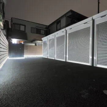 過ごすガレージ　　　　　　KRD Moto Garage青梅