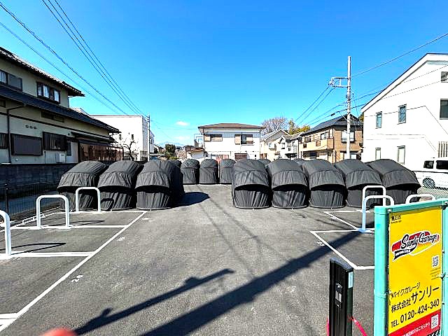 サンリーバイクガレージ　　厚木妻田西