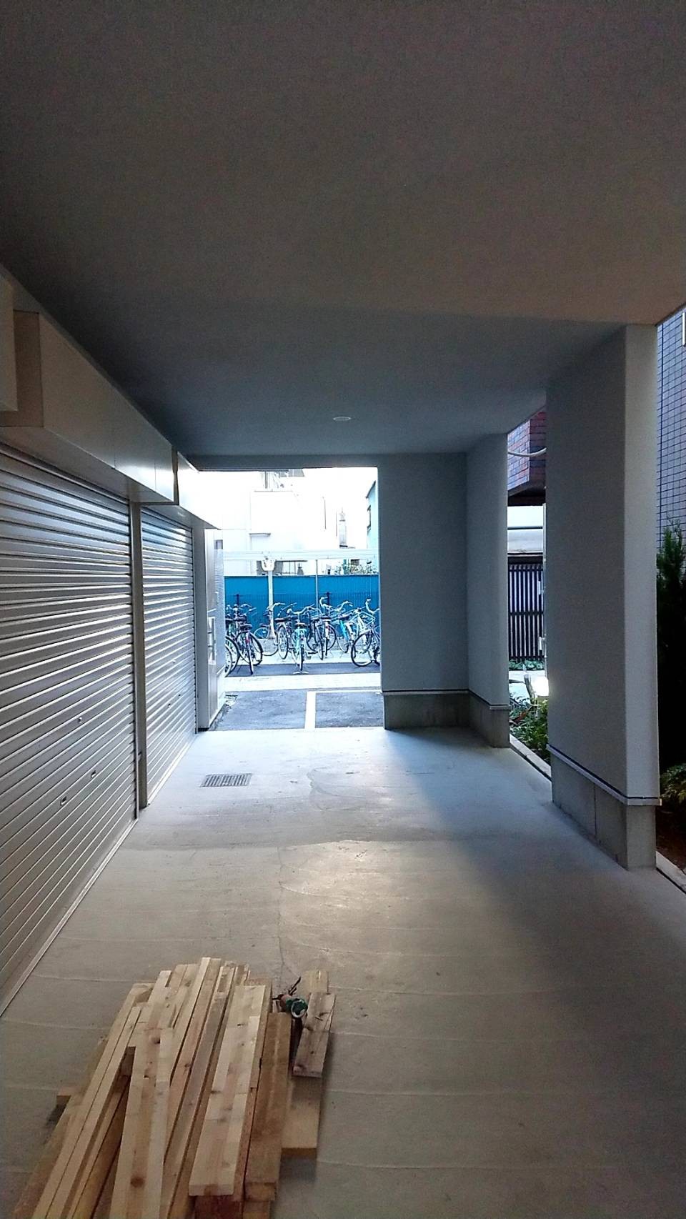 南千住バイクピット