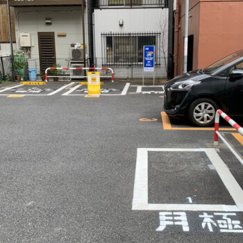 トミーバイクパーキング新富