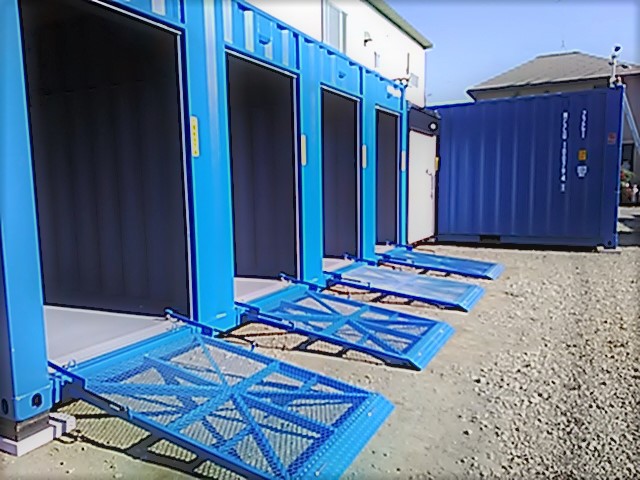 サンリーバイクガレージ厚木市妻田西C