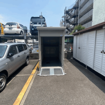 GRANDYレンタルBOX宿町