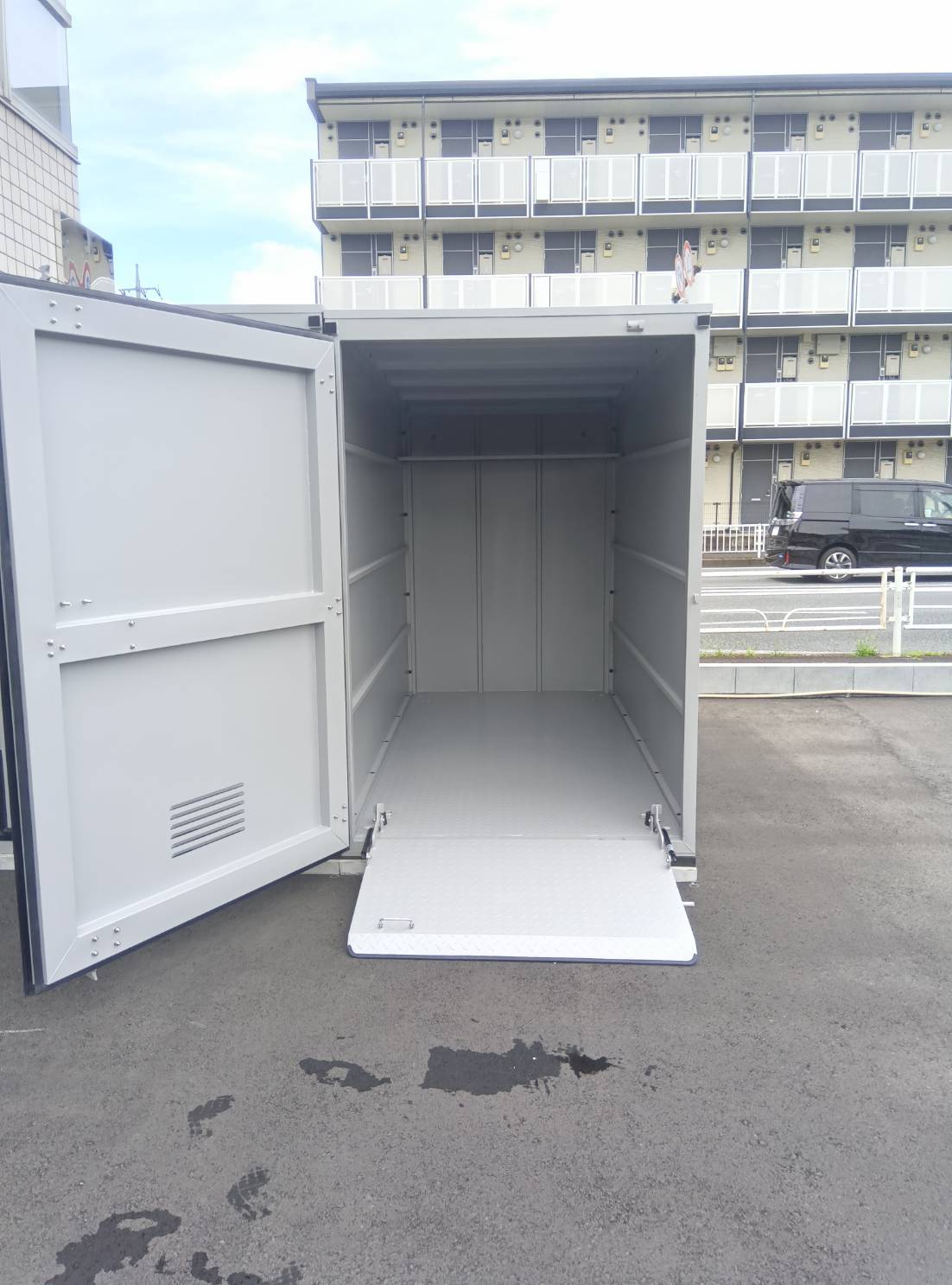 Ｅ－ＧＡＲＡＧＥ伊興４丁目