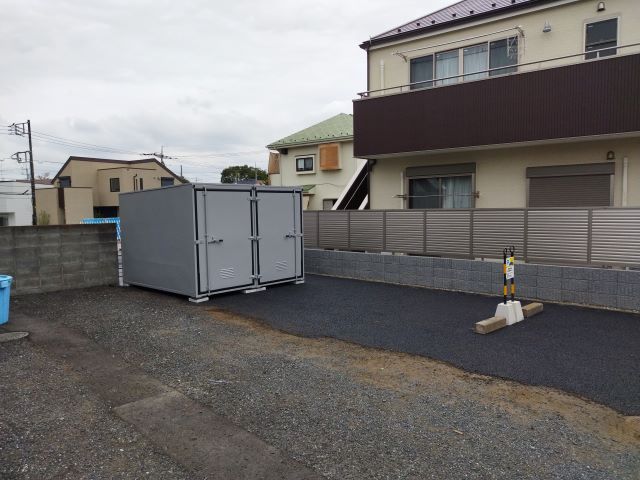 吉祥寺・井の頭公園バイクガレージ