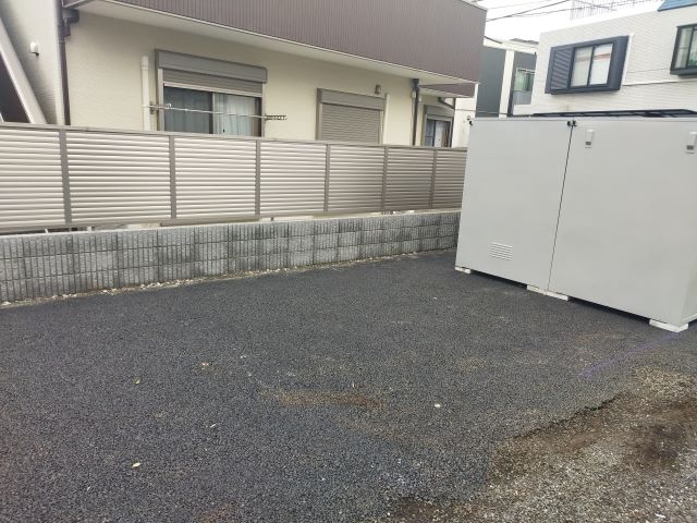 吉祥寺・井の頭公園バイクガレージ