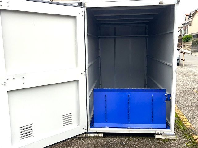 サンリーバイクガレージ相模原市南区相模台