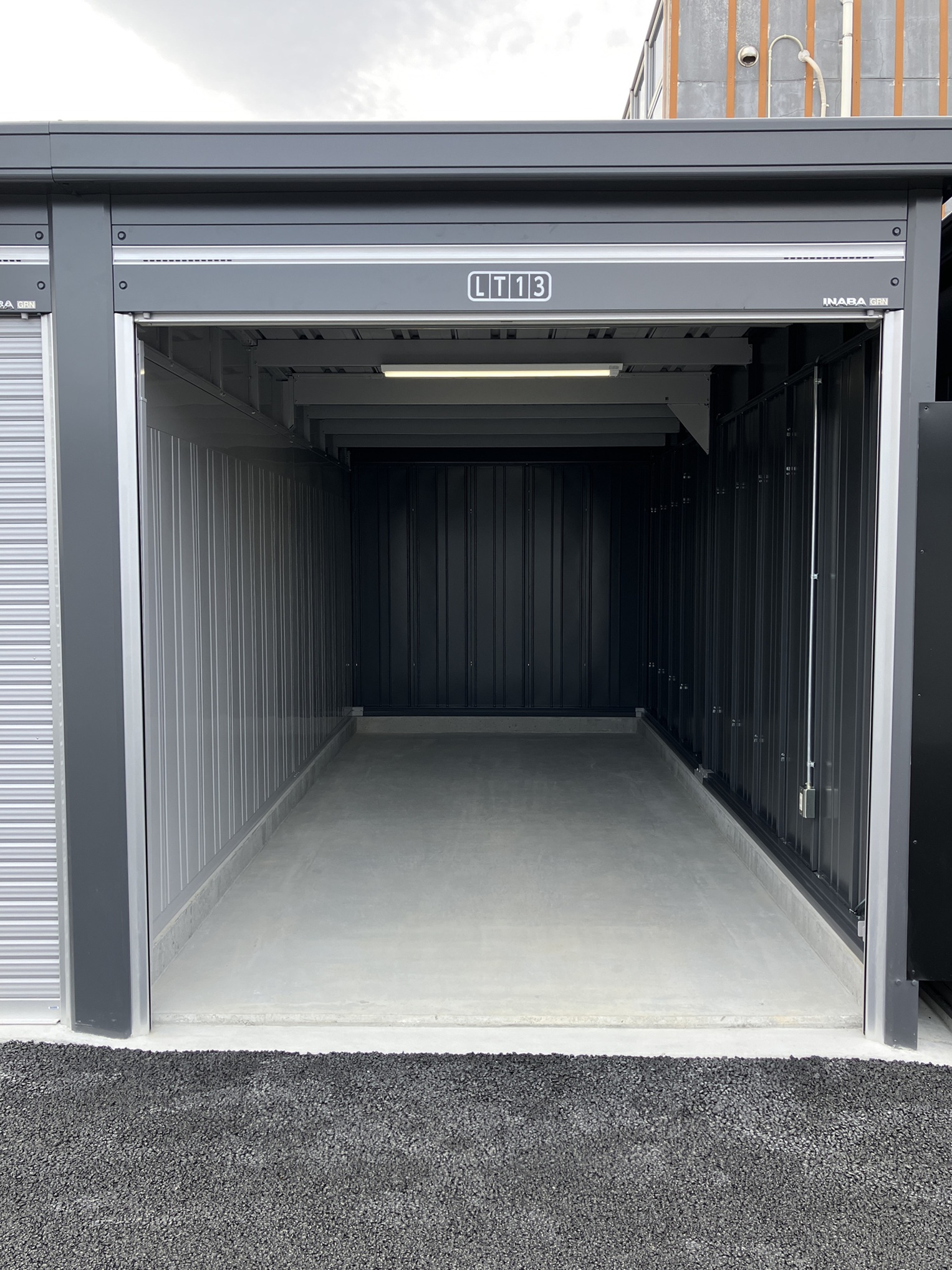 【2026年1月中旬頃OPEN予定】イナバボックス福生志茂店