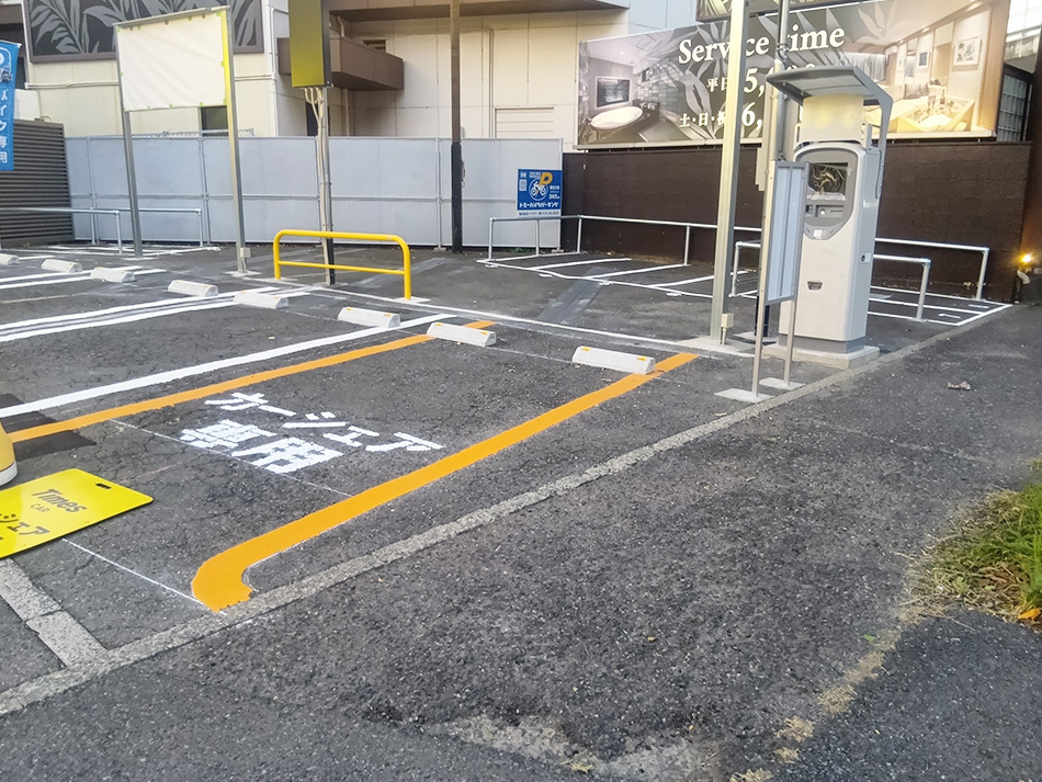 トミーバイクパーキング東名川崎
