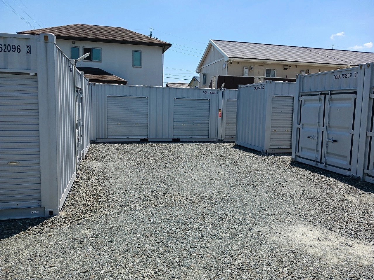 コンテナスクエア新居店