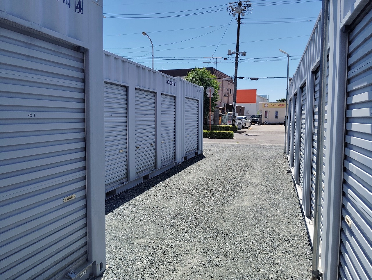 コンテナスクエア湯山店