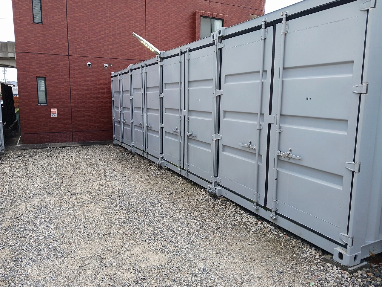 コンテナスクエア勝川南店