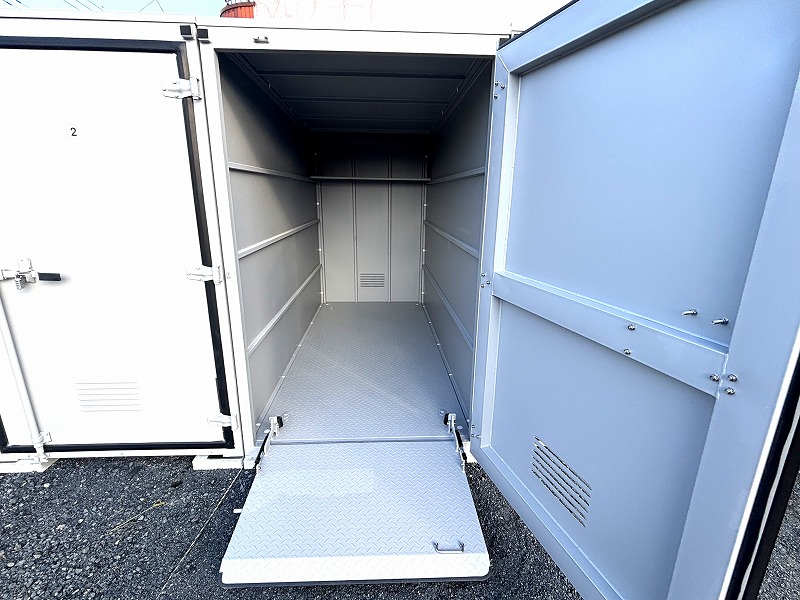 バイクガレージ坂戸伊豆の山町店