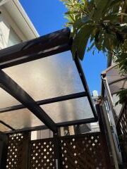 グリューネス二輪駐車場