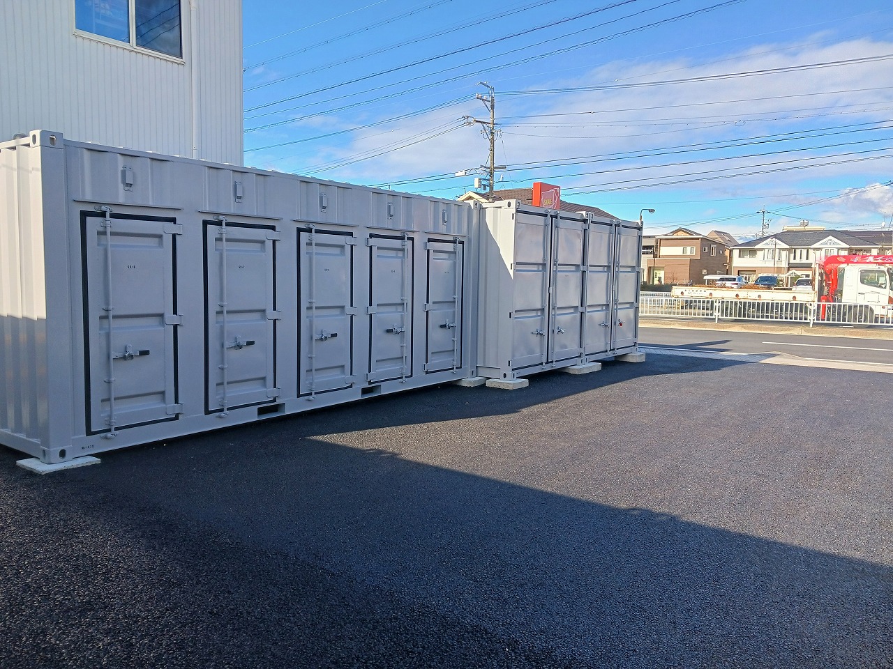 コンテナスクエア豊山店