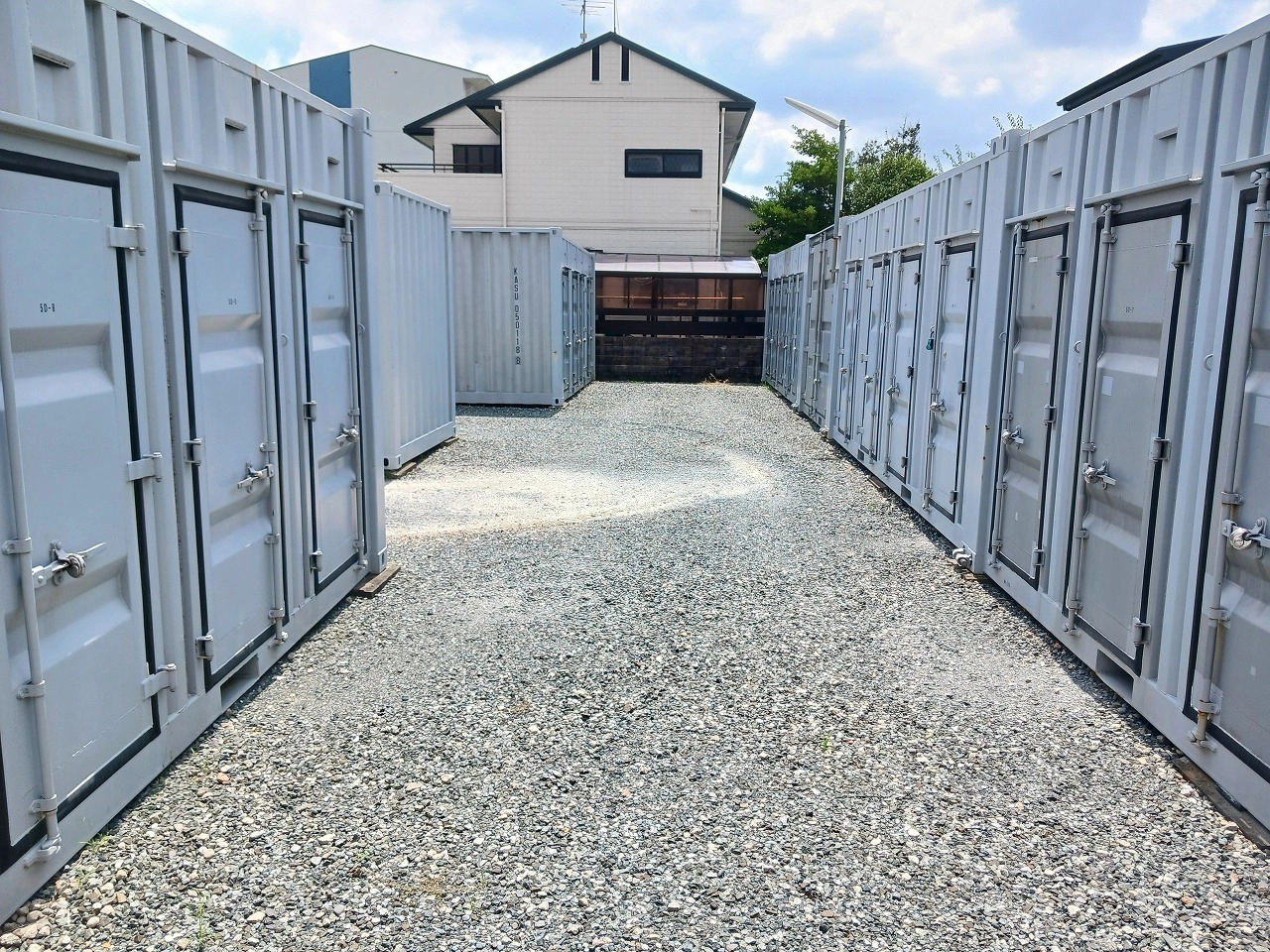 コンテナスクエア柏原店