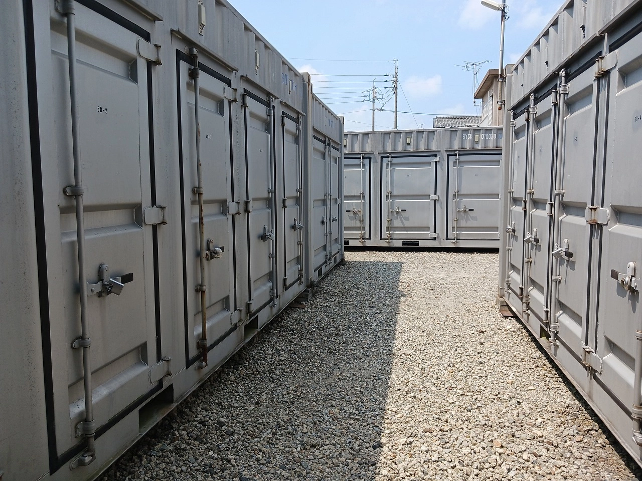 コンテナスクエア惟信高校店