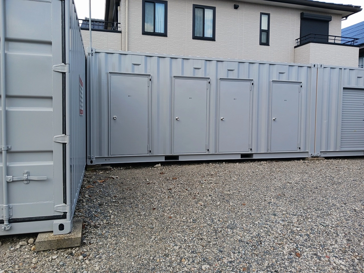 コンテナスクエア猪子石店