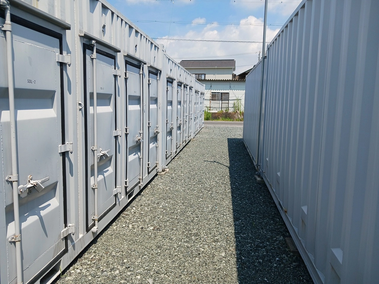 コンテナスクエア一屋２号店