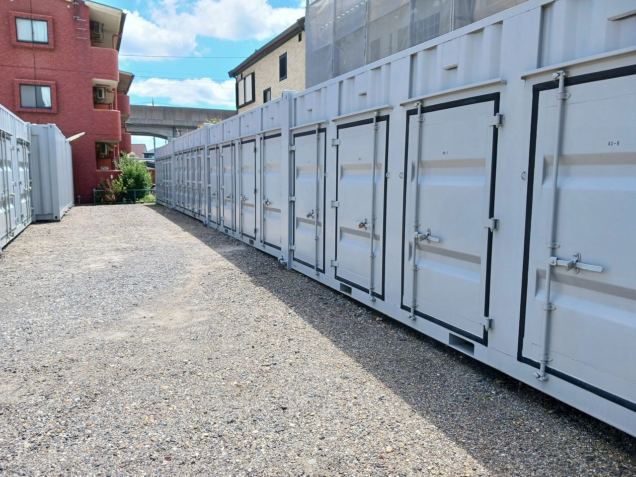 コンテナスクエア勝川南店