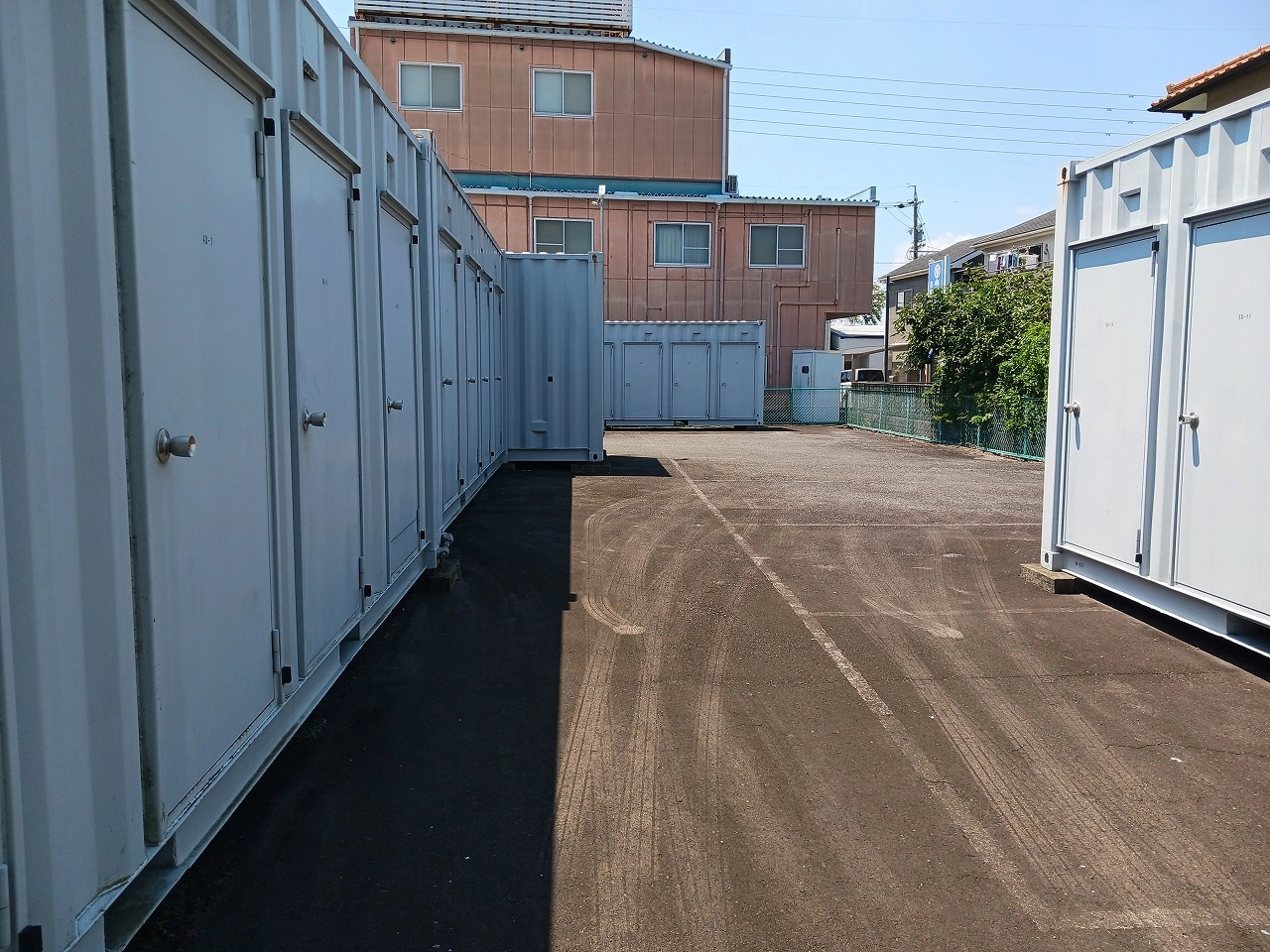 コンテナスクエア新川店