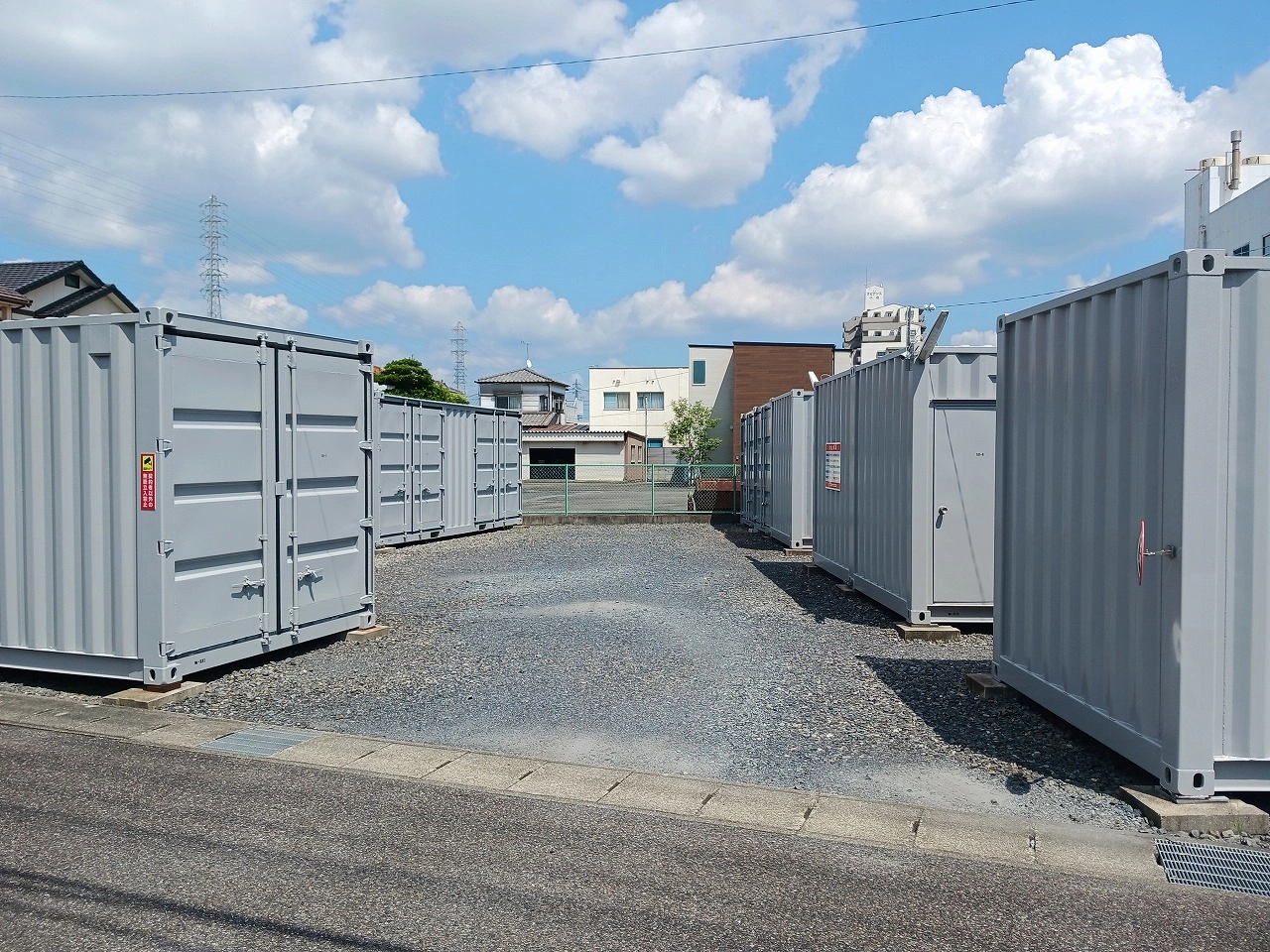 コンテナスクエア小牧原店