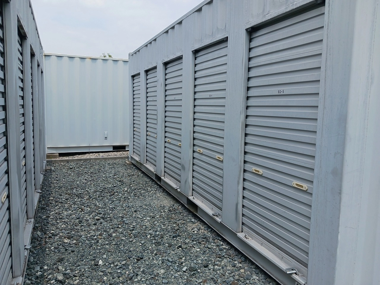 コンテナスクエア高倉店