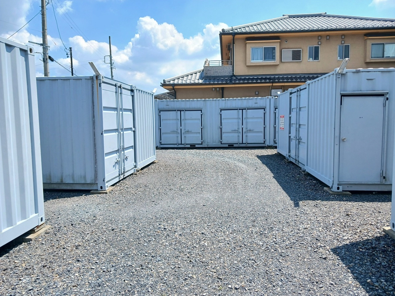 コンテナスクエア北外山店