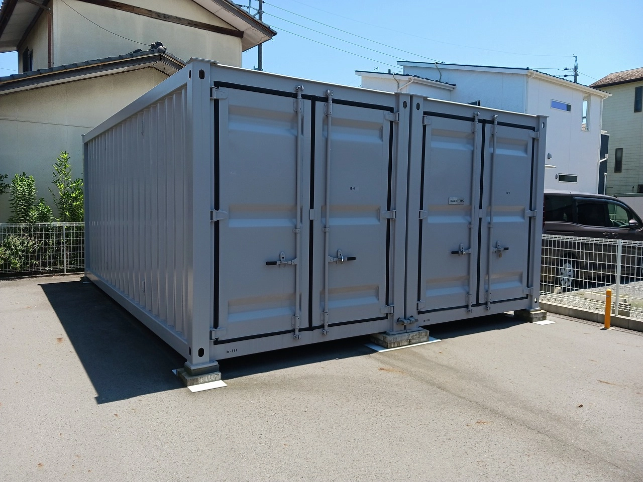 コンテナスクエア向町店