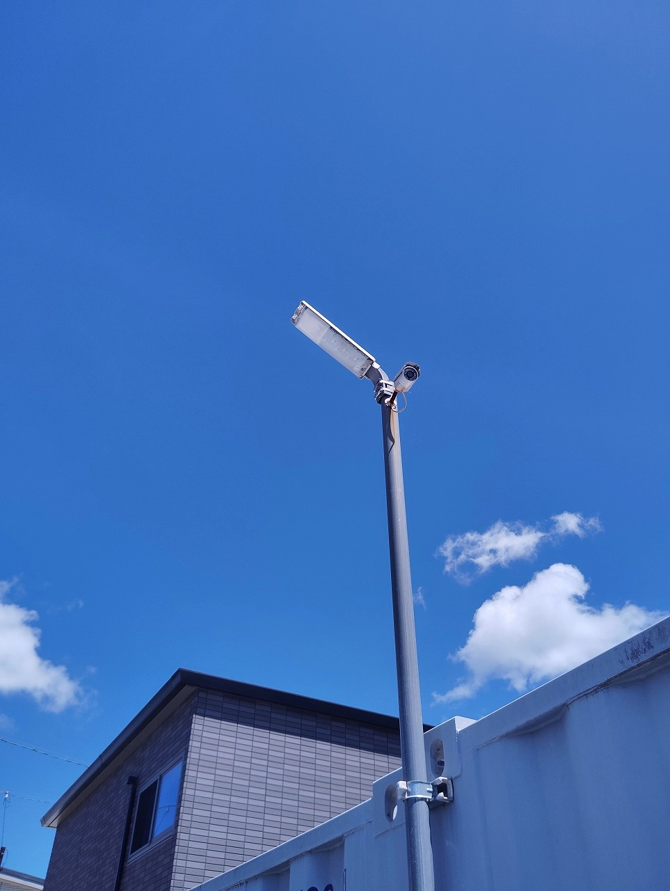 コンテナスクエア湯山店