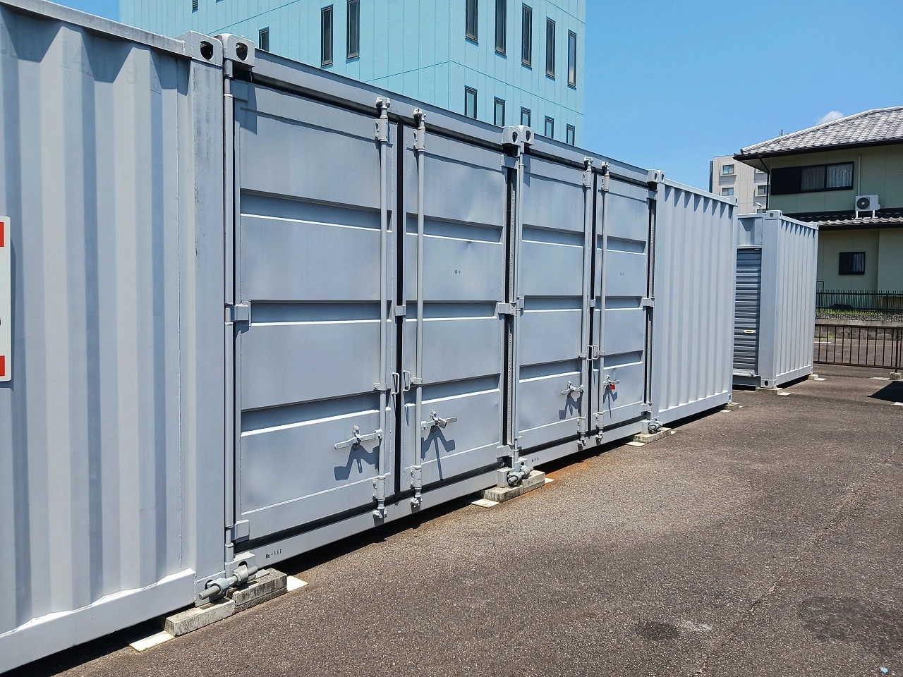 コンテナスクエア新居2号店