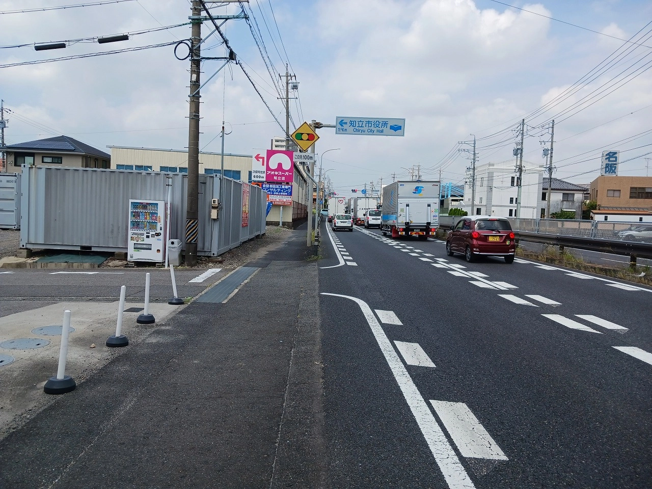 コンテナスクエア知立店