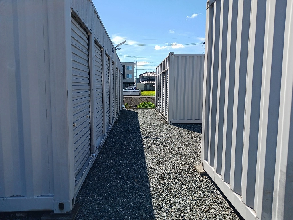 コンテナスクエア坂牧店