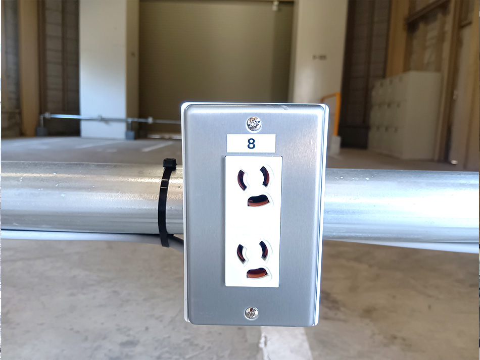 トミーバイクパーキング東綾瀬公園1