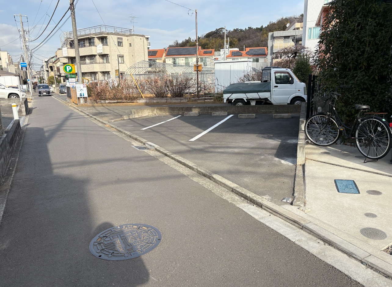 ガレージ＆屋外バイク駐車場