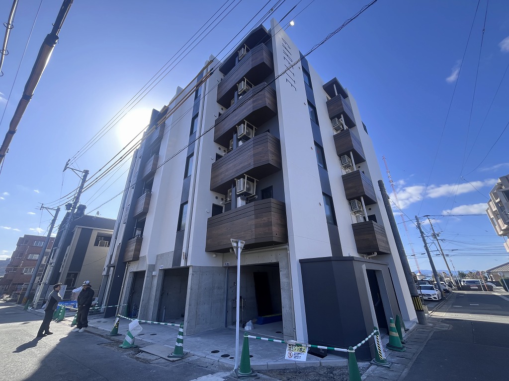 ガレット和白　駐車場ガレージ