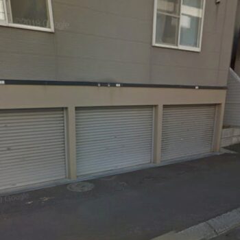 伏古 シャッター付ガレージ