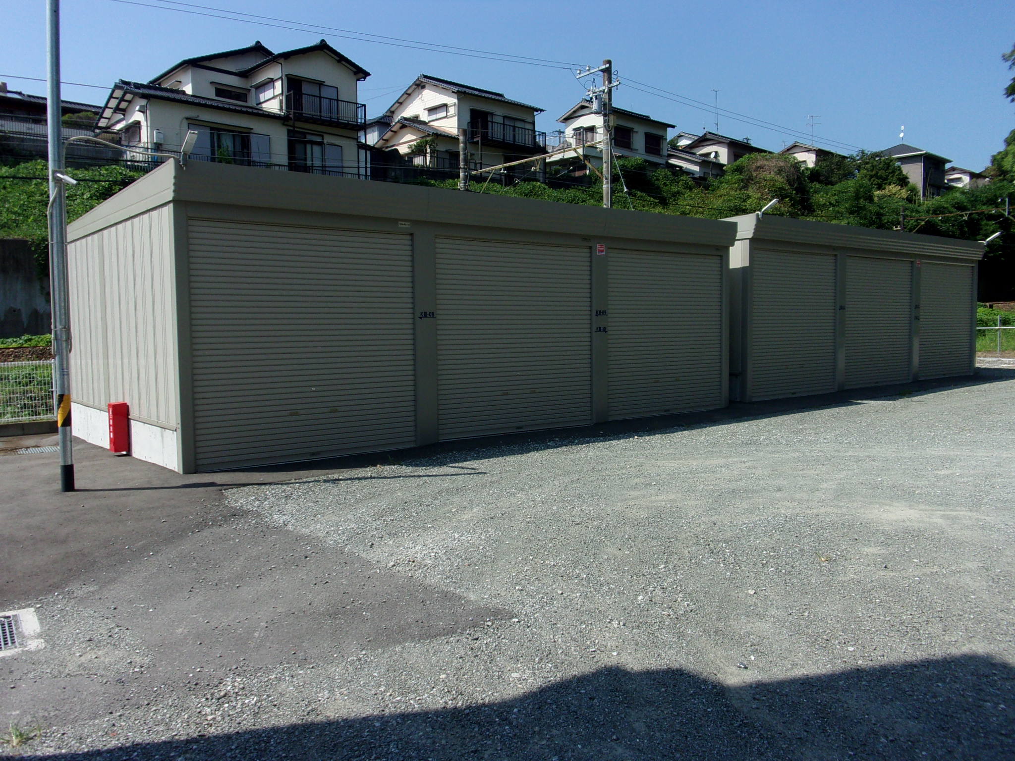 春日台ガレージ