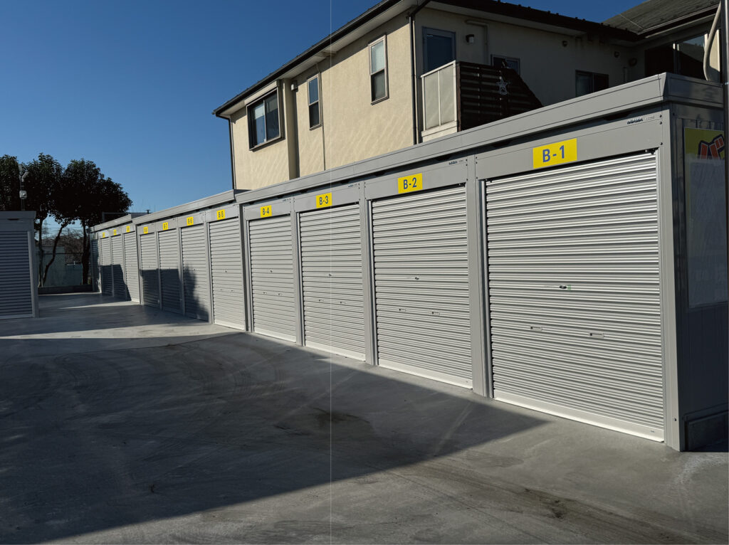 當麻小平バイクガレージ