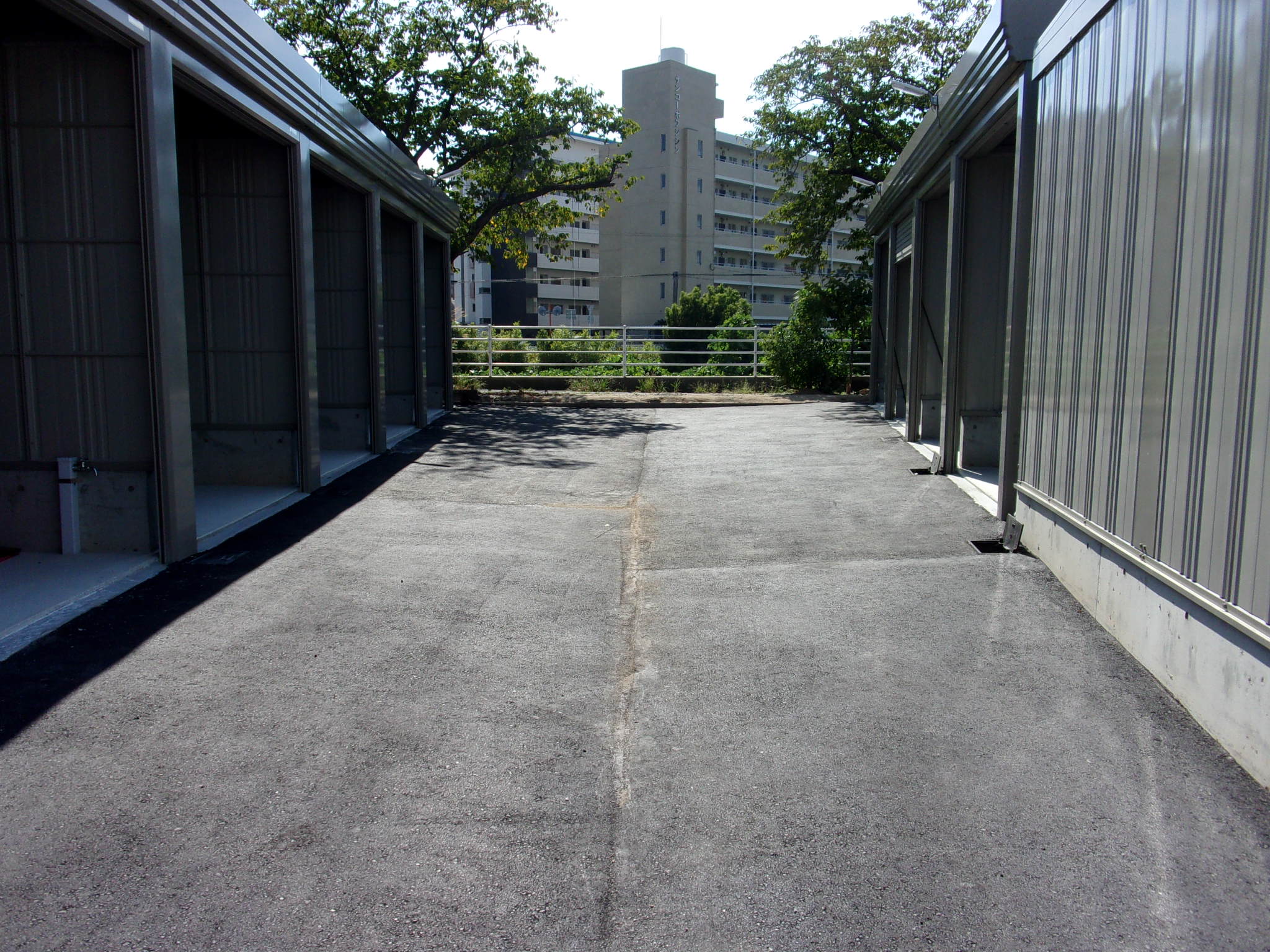 多の津ガレージ