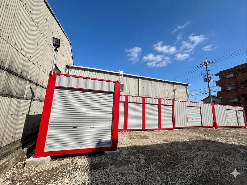 ハローコンテナ三郷天神店