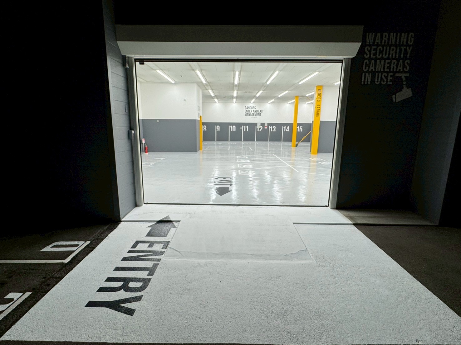 ライダースガレージ宝塚