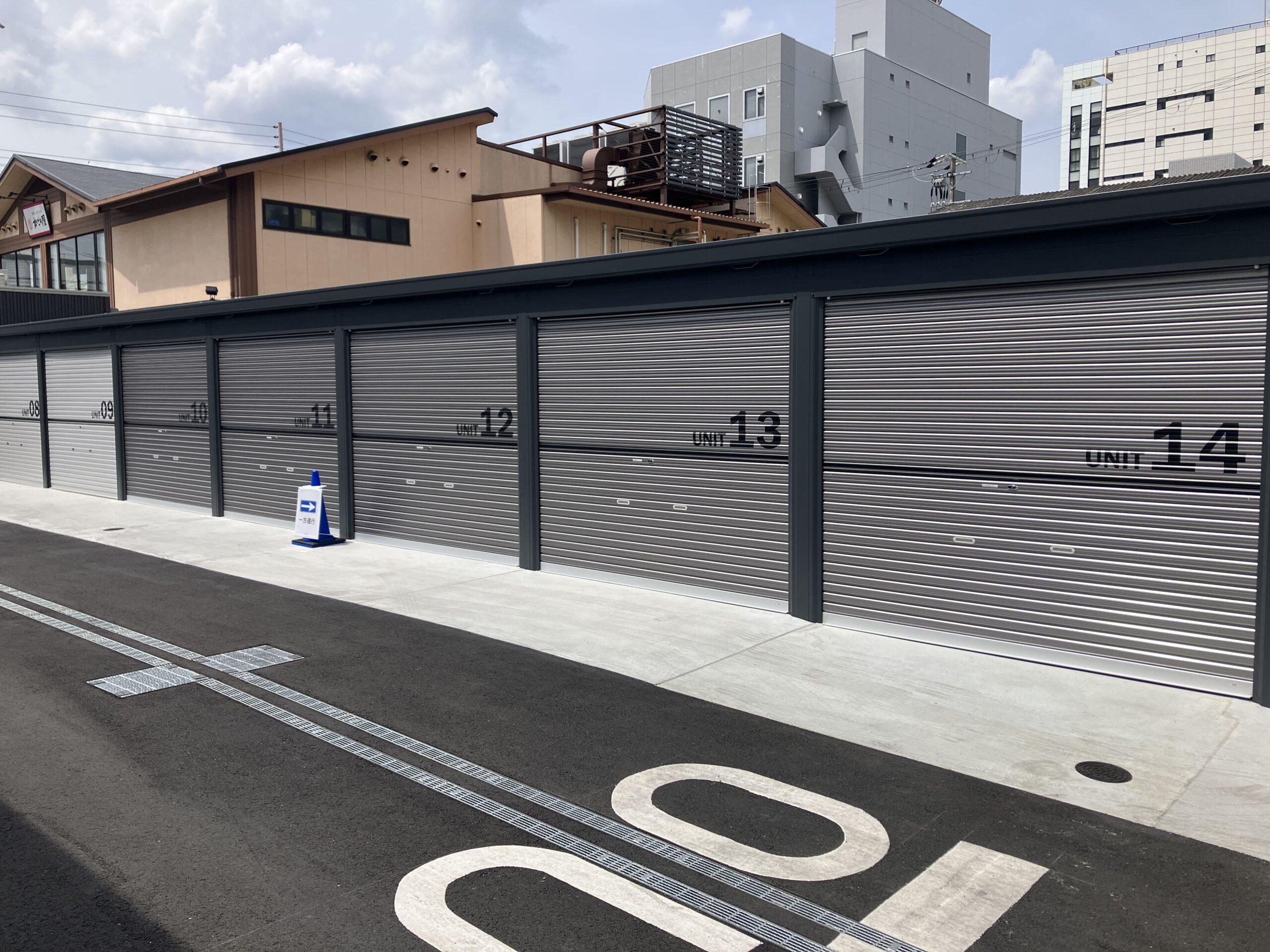D-Wash平野南港通バイクガレージ